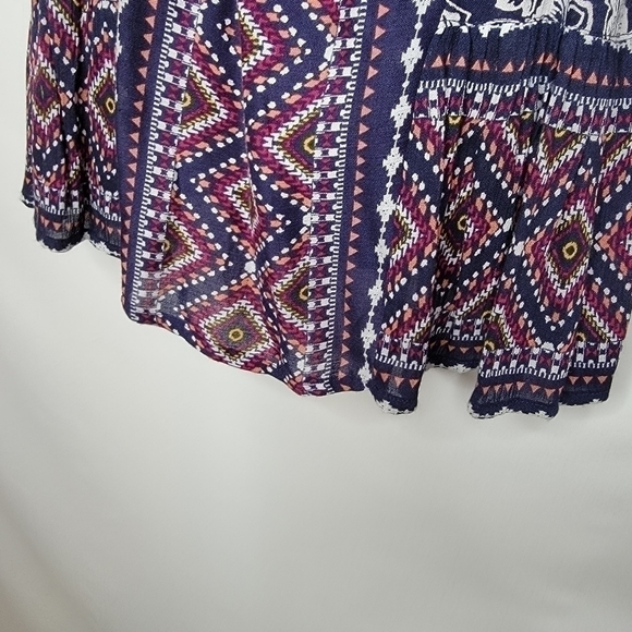 Band Of Gypsies Bohemian Ruffled Top - Picture 6 of 11